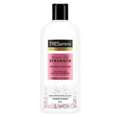 Après-shampooing Tresemmé Beautiful Strengths